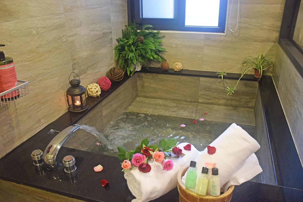 No. 21 Jiaoxi Hot Spring Homestay Exterior foto